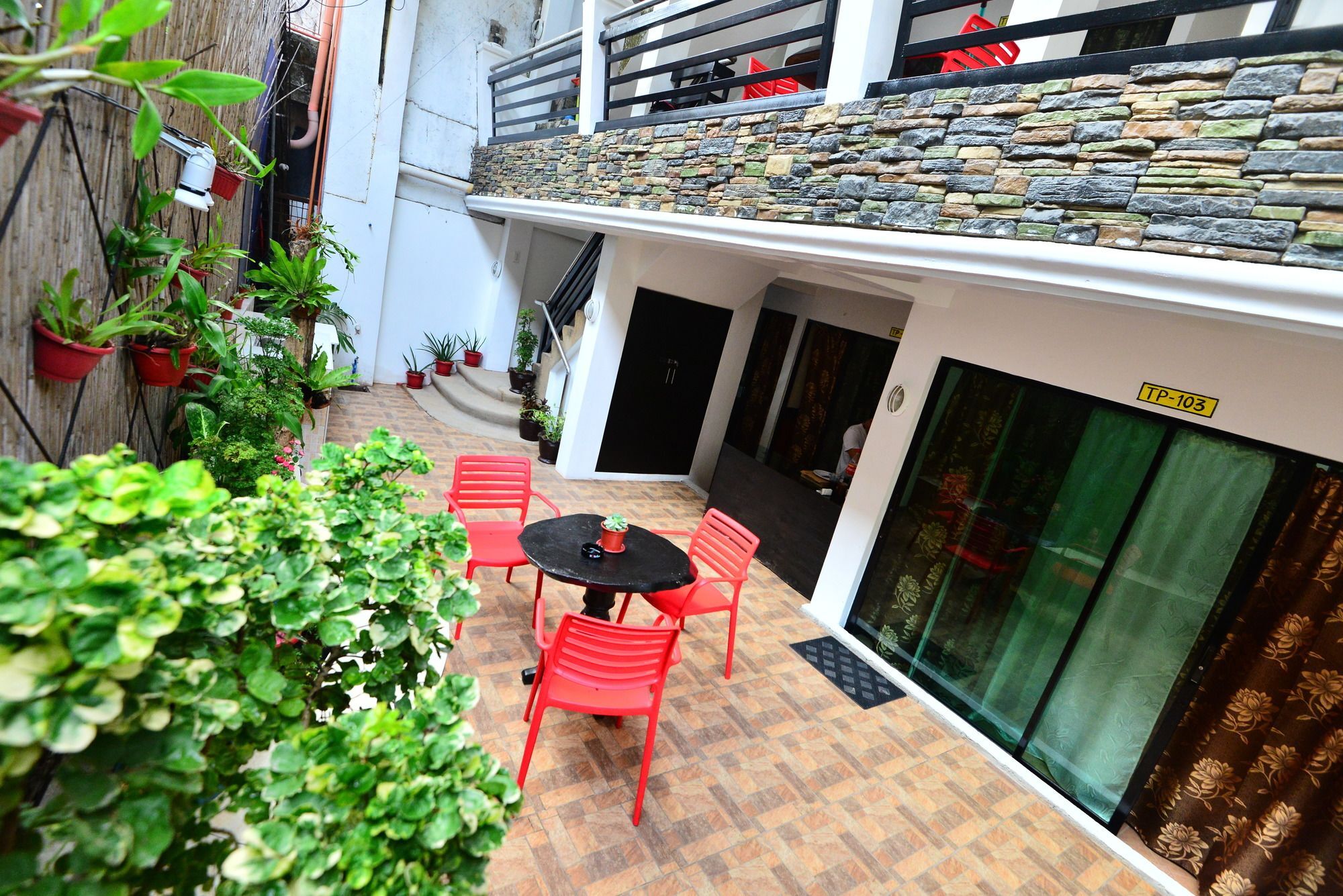 A Pousada Travellers Pad Boracay Balabag  Exterior foto