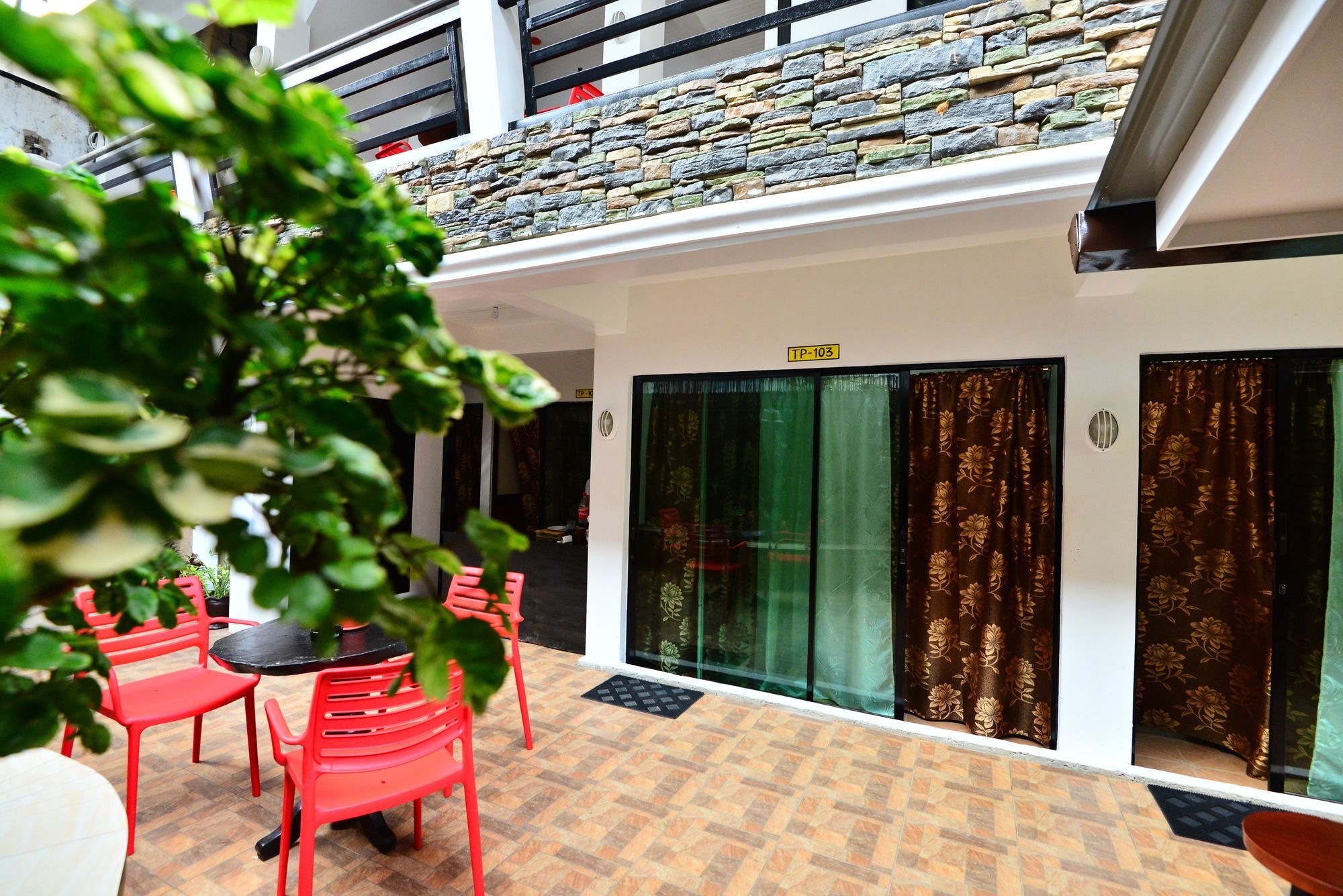 A Pousada Travellers Pad Boracay Balabag  Exterior foto
